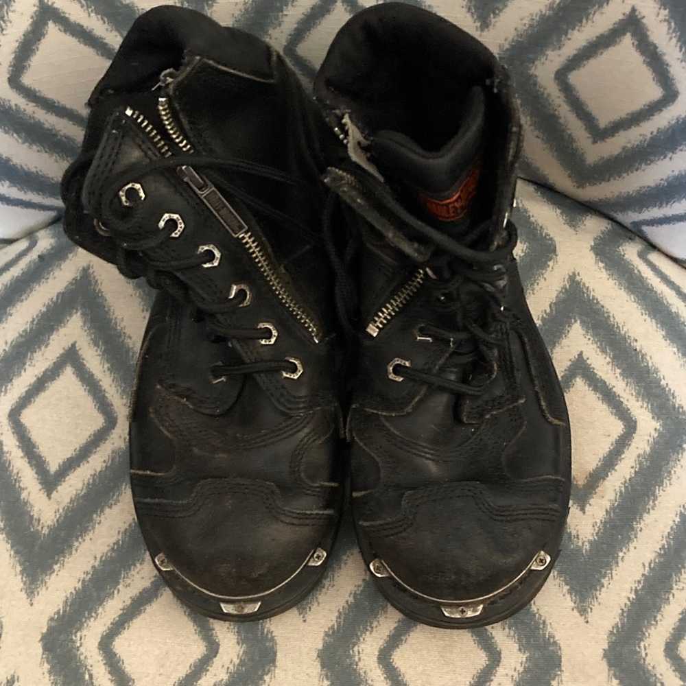 Harley Davidson Black Leather Lace-Up Boots with Silver Accents 5.5